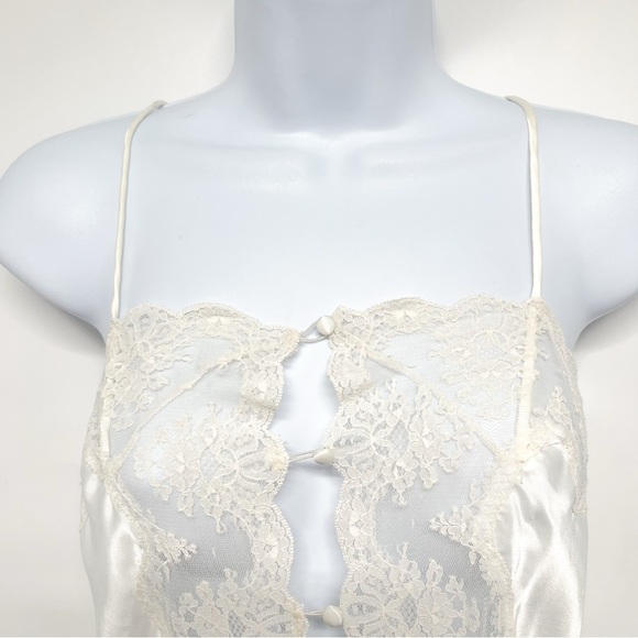 Vintage 70’s Barbizon Silky Lace Button Teddy Romper Lingerie Boudoir Ivory - Picture 5 of 9